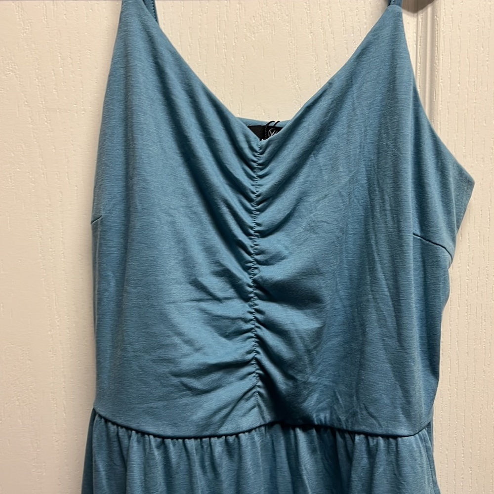 BNWT women’s beautiful dress with pockets, super comfy size XL - Picture 2 of 9